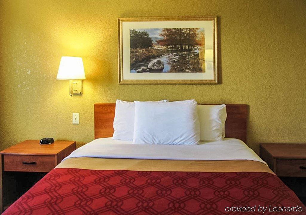 Econo Lodge Ottawa Εξωτερικό φωτογραφία