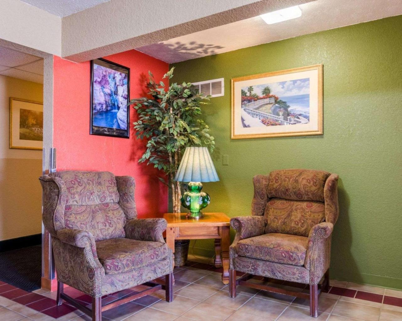 Econo Lodge Ottawa Εξωτερικό φωτογραφία